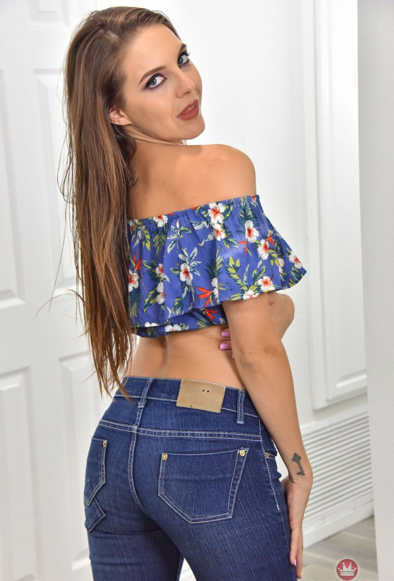 Таисия, 22 года, 0 размер груди